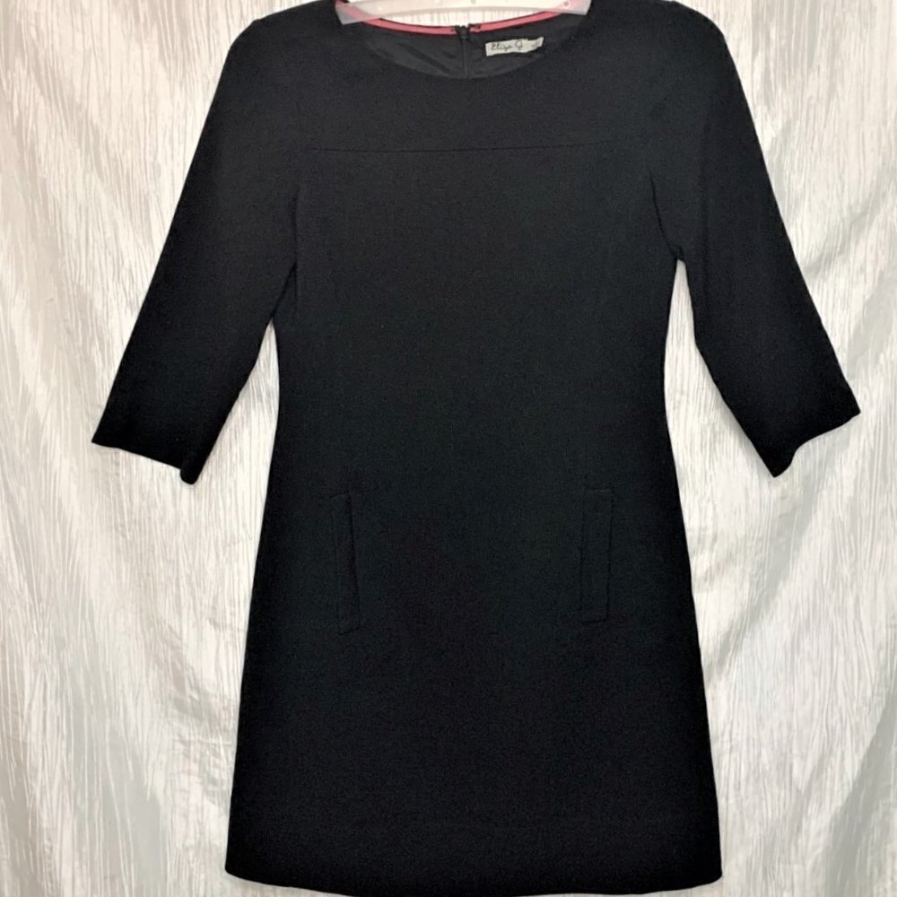 Eliza J Knee length Black Sheath Dress with 3/4 sleeves and pockets Size 6